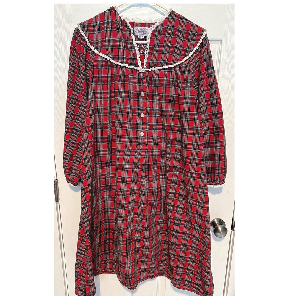 Lanz of Salzburg M Traditional Long Sleeve Nightgown Red Plaid Cotton Flannel